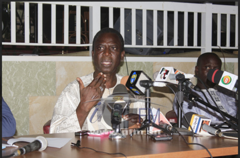 Section de recherches: Thione Seck va mal !