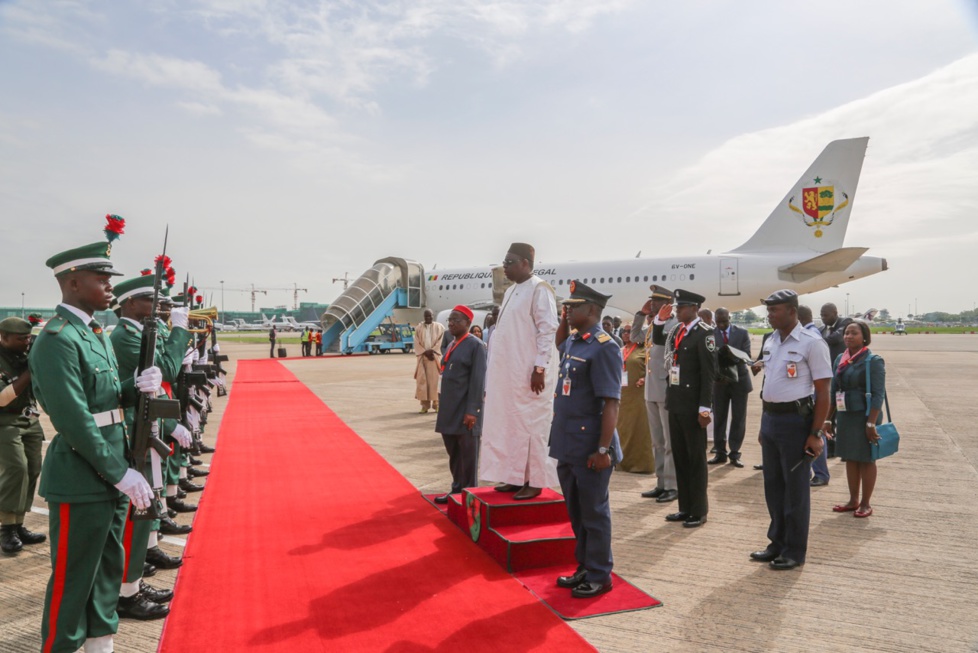 Photos - Macky Sall à l'investiture du nouveau Président nigerian, Muhammadu Bouhari