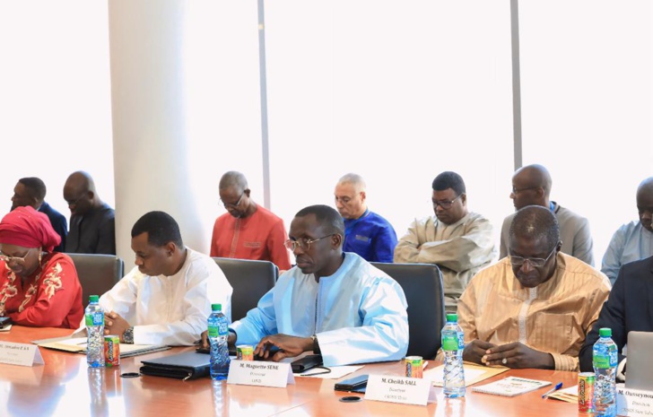 Photos / Diamniadio : Amadou Bâ, Premier Ministre, lors de la concertation avec la communauté universitaire