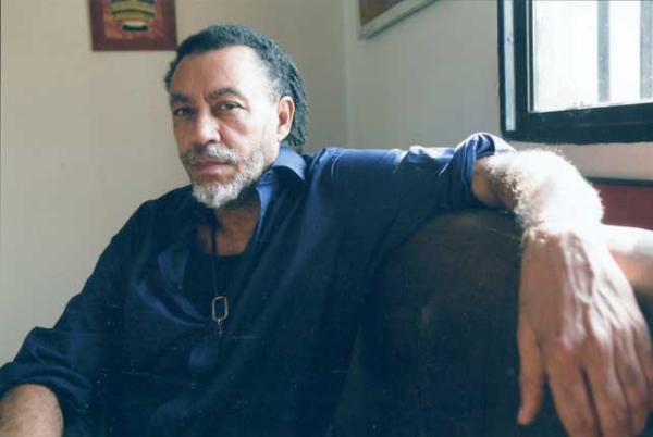 Nicolas Sawalo Cissé , architecte et cinéaste : « Nos télés sont envahies par des lutteurs nourris aux hormones et des danseurs obscènes… »