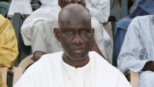 "Visite" de Mbagnick Ndiaye à Thione Seck : Le ministre de la Culture dément et annonce une plainte