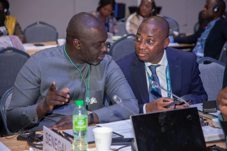 Abu Dhabi : Abdou Karim Fofana, ministre du Commerce participe à la 13ème Conférence ministérielle de l’OMC Abu Dhabi : Abdou Karim Fofana, ministre du Commerce participe à la 13ème Conférence ministérielle de l’OMC