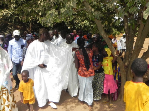 Les premières images de la tournée de proximité de Idrissa Seck en Casamance 