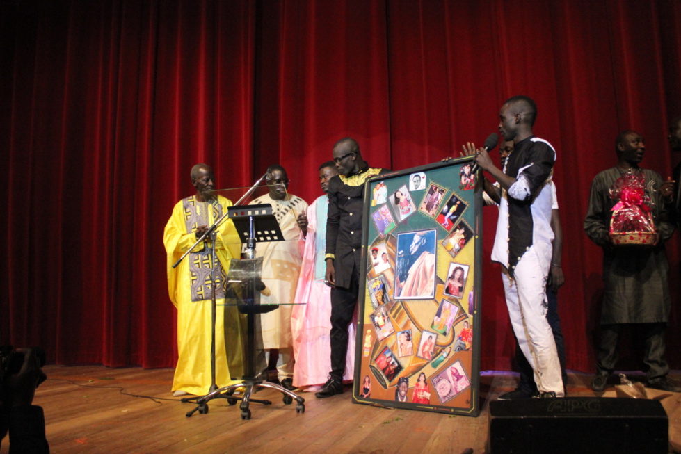 Le danseur Pape Moussa rend hommage son père Bouly Sonko (photos)