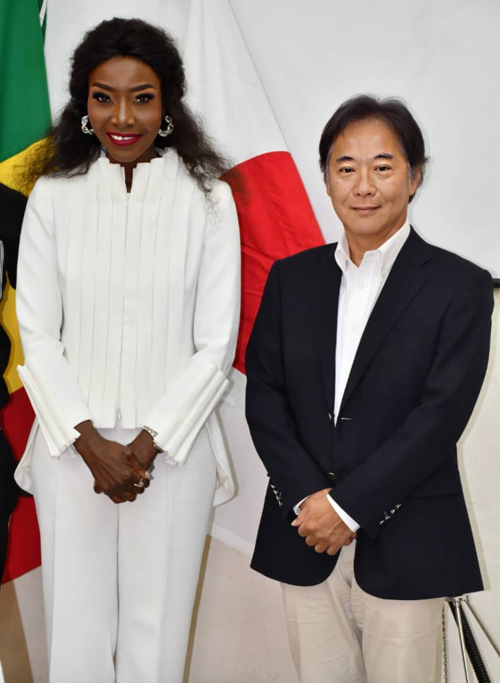 Photos/ Pikine: Coumba Gawlo va réhabiliter l'Ecole 17 pour près de 50 millions de FCfa Photos/ Pikine: Coumba Gawlo va réhabiliter l'Ecole 17 pour près de 50 millions de FCfa