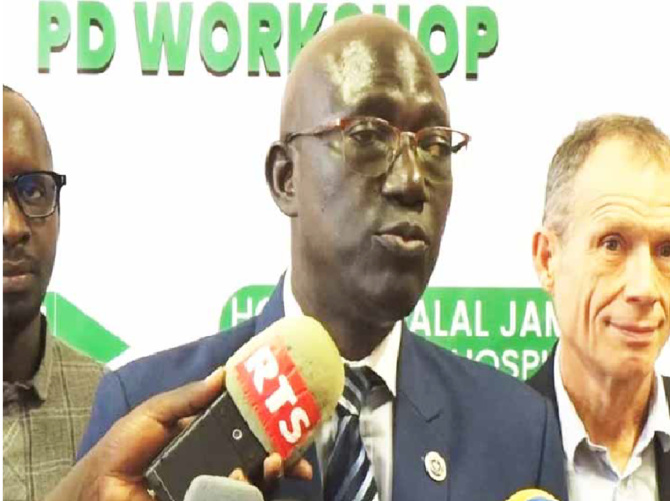 Pr. Abdou Niang : «Au Sénégal, 850 mille personnes souffrent de maladie rénale. Il y a moins de 20% des malades qui ont accès à la dialyse»