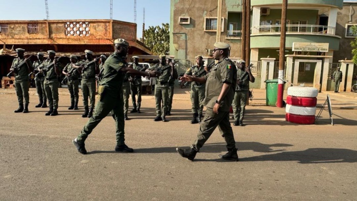 Douanes sénégalaises: Mbaye Ndiaye, Directeur général, poursuit ses tournées au sein des unités intérieures Douanes sénégalaises: Mbaye Ndiaye, Directeur général, poursuit ses tournées au sein des unités intérieures