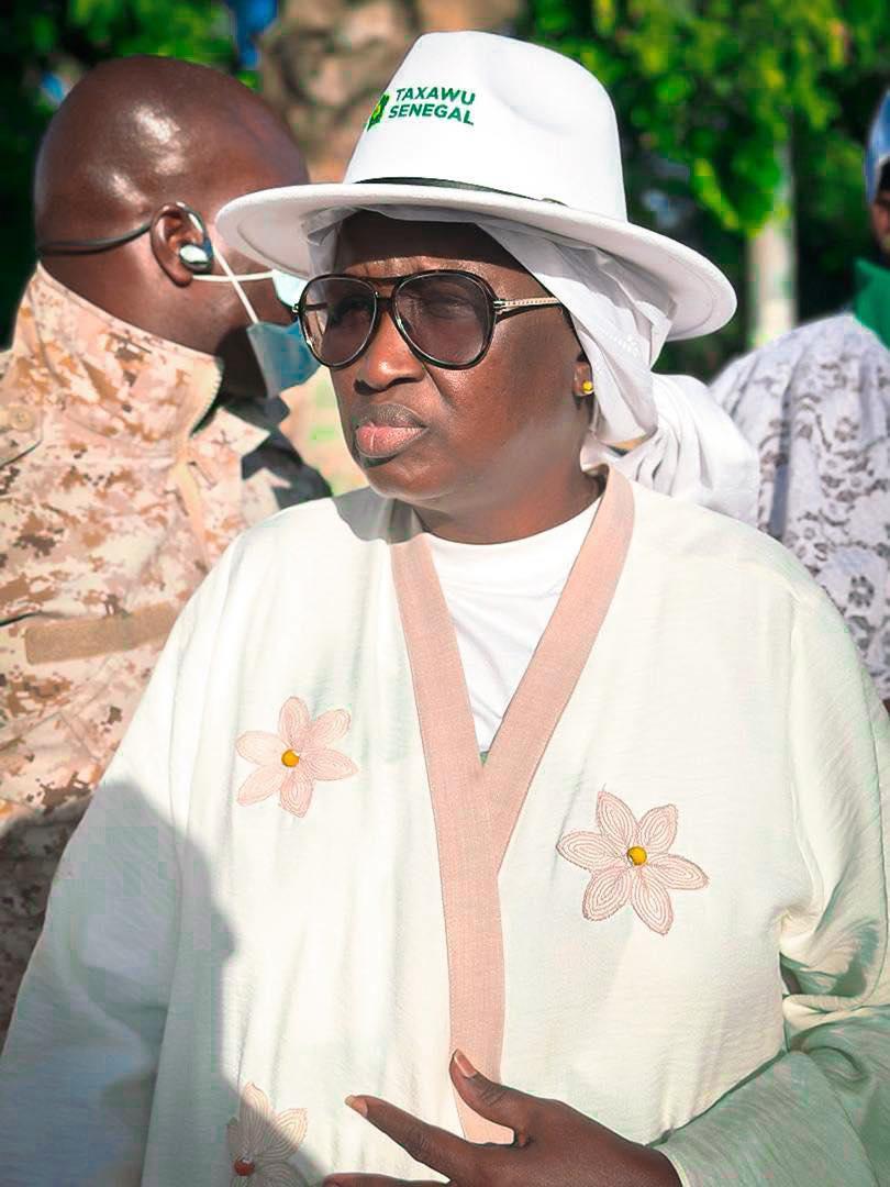 Thiès: Khalifa Sall s'engage à revitaliser le réseau ferroviaire, avec 2 000 kilomètres de corridors Thiès: Khalifa Sall s'engage à revitaliser le réseau ferroviaire, avec 2 000 kilomètres de corridors