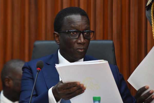  Une délégation du Directoire de campagne du candidat Amadou Bâ, a demandé et obtenu une séance d'information avec des centrales syndicales nationales