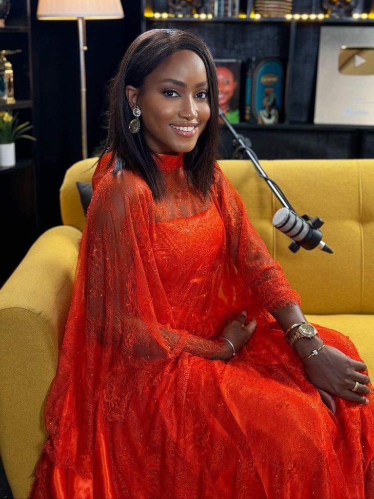 La nouvelle présentatrice de l'émission "Confidence" sur Senepeople : Elle remplace Mame Coumba 
