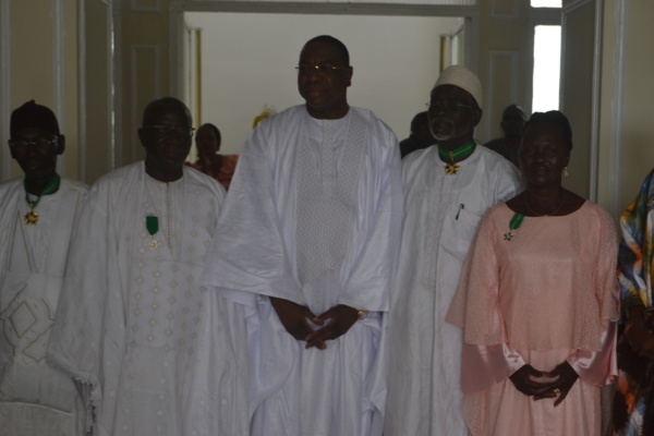 Distinctions : Mankeur Ndiaye élève des agents de son ministère à l'unité de l’Ordre nationale du mérite