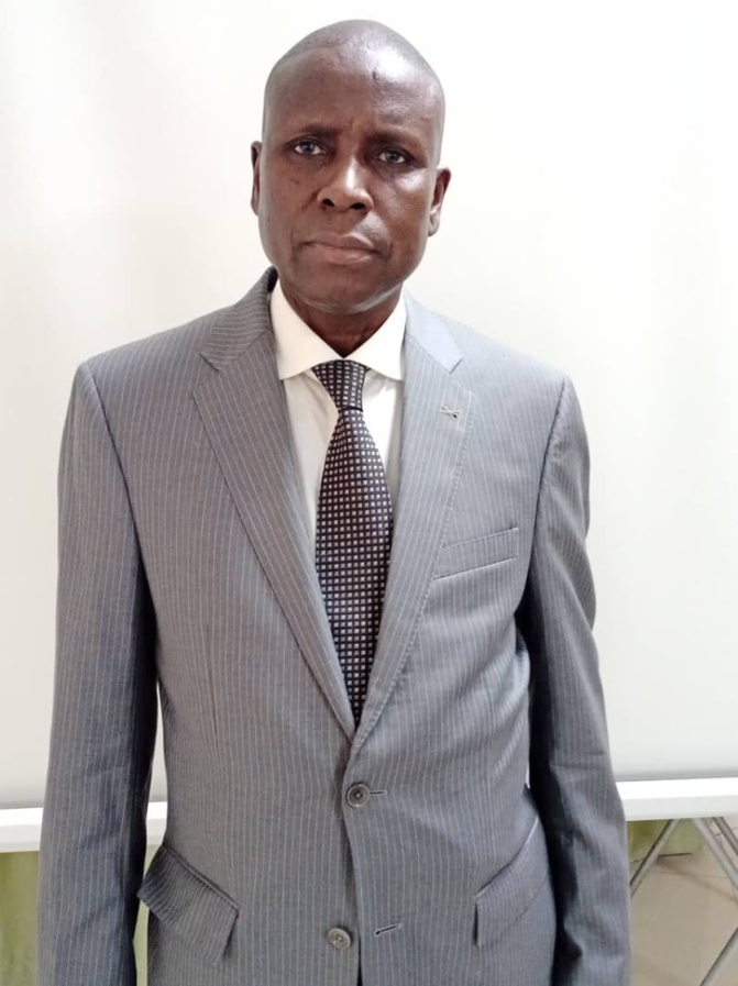 Pour un sursaut citoyen: Khalifa Abdoul Aziz Mbaye, Pdt du Mouvement Futursen s’attaque à la « désacralisation » des attributs exclusifs de la République