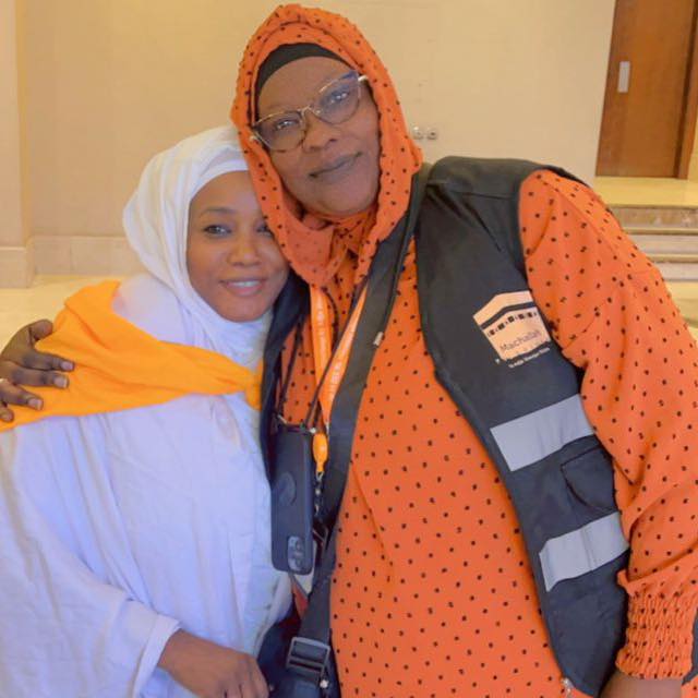 Oumrah ramadan 2024 avec la team Adja Hourèye Thiam (Photos) Oumrah ramadan 2024 avec la team Adja Hourèye Thiam (Photos)