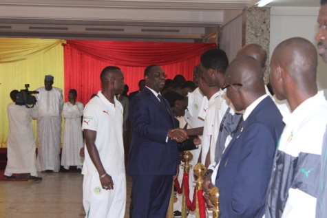 Les images de la réception des Lionceaux par Macky Sall au Palais de la République