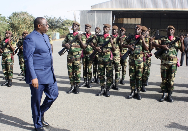 Macky Sall augmente les salaires dans l'Armée: Le Cemga émarge désormais à 5 millions