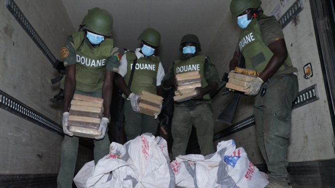 Plus d’1 tonne de cocaïne saisie à Kidira : Le convoyeur en cavale, la division opérationnelle de l'Ocrtis hérite de l'enquête
