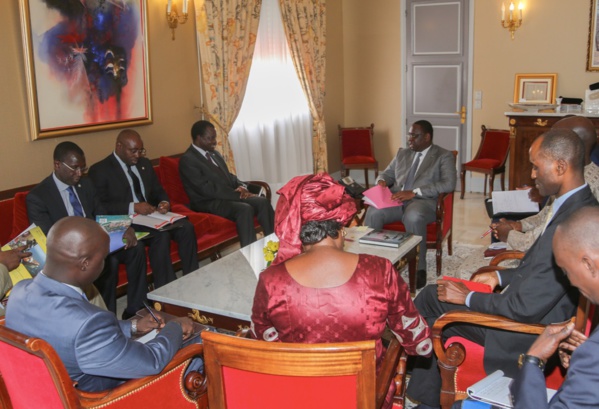 Audience: Désiré Kadre Ouedraogo Pdt la commission de la Cedeao reçu par Macky Sall