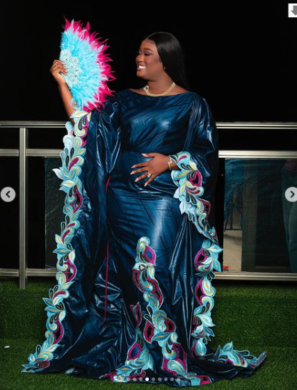 Hénné tIme de la fille de Aziz Ndiaye, Maman en images (Photos) Hénné tIme de la fille de Aziz Ndiaye, Maman en images (Photos)