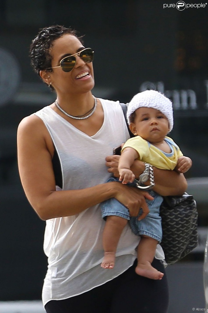 Alicia Keys, divine au soir des BET Awards 2015 à Los Angeles