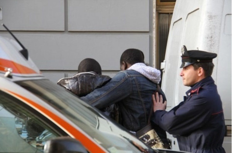 Immigration clandestine : Un passeur sénégalais arrêté en Italie avec 111 migrants
