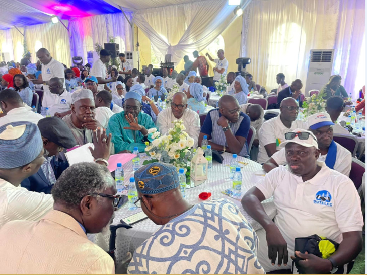 Photos / Fête du Travail: La Sénélec au coeur d'un symposium organisé par les syndicats du SUTELEC Photos / Fête du Travail: La Sénélec au coeur d'un symposium organisé par les syndicats du SUTELEC
