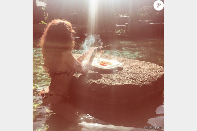 Rihanna presque topless : Ses photos Instagram les plus hot !