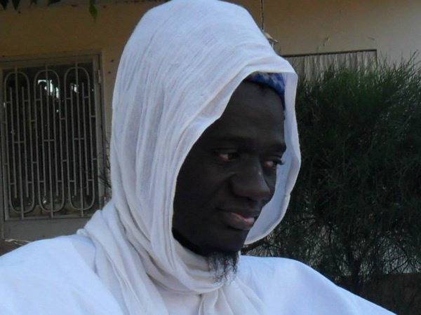 Visite du fils du vénéré Serigne Souhaibou Mbacké à Dakar: Les raisons du séjour de Serigne Amsatou