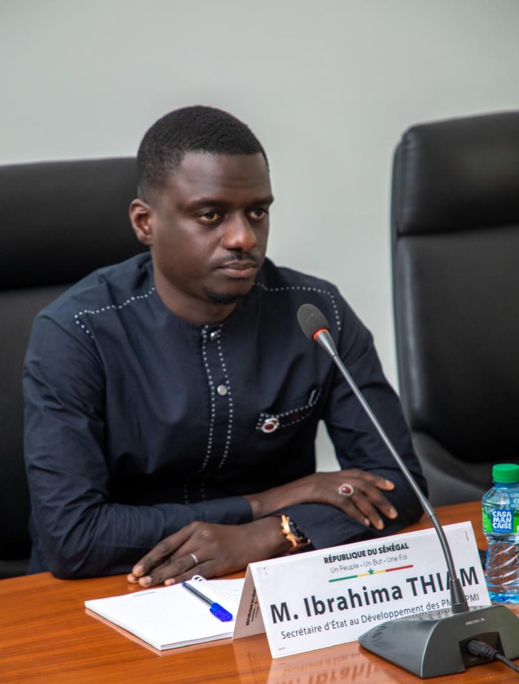 Photos: Rencontre de Dr. Serigne Guèye Diop, Ministre de l'Industrie et du Commerce avec les opérateurs économiques et commerçants, prêts à accompagner les nouvelles autorités