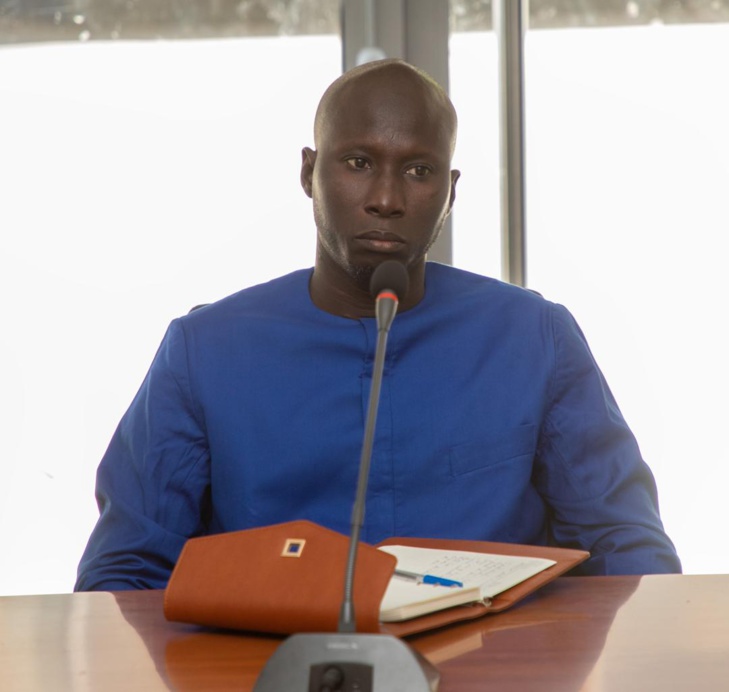 Photos: Rencontre de Dr. Serigne Guèye Diop, Ministre de l'Industrie et du Commerce avec les opérateurs économiques et commerçants, prêts à accompagner les nouvelles autorités Photos: Rencontre de Dr. Serigne Guèye Diop, Ministre de l'Industrie et du Commerce avec les opérateurs économiques et commerçants, prêts à accompagner les nouvelles autorités