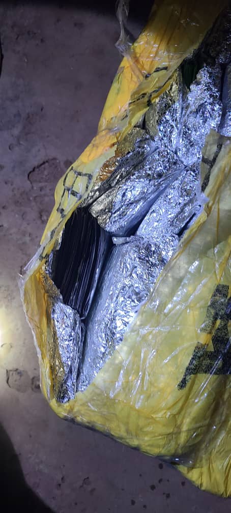 Sénoba: Saisie de billets noirs d’une contrevaleur de près de 4 milliards de FCfa Sénoba: Saisie de billets noirs d’une contrevaleur de près de 4 milliards de FCfa