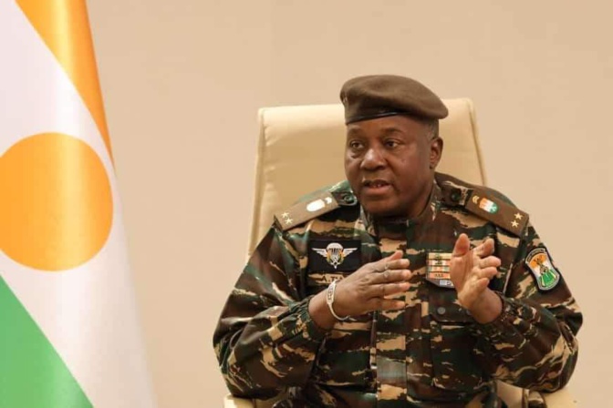 Niger : Le général Tiani s’en prend à Macky Sall: 