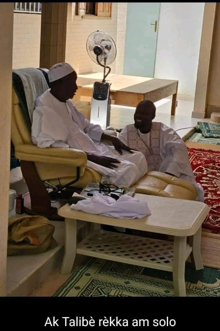 Le Premier ministre Ousmane chez Serigne Cheikh Saliou Mbacké ibn Saliou Mbacké (Photos)