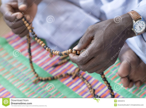 La culture du maslaha, le voile de la duplicité du Sénégalais -Par Alassane Kitane