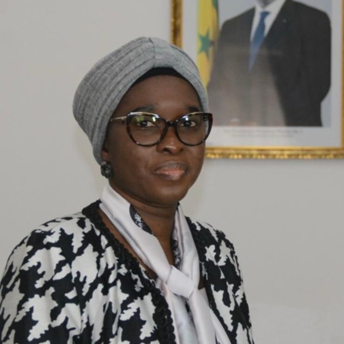 Awa Diaw Ndiaye de l'IGE, ancienne directrice des Moyens Généraux, remplacée par Cheikh Oumar Diagne du Front Anti Franc-Maçon et Homosexuel