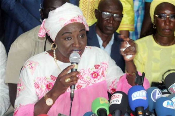 Ses cadres en séminaire d’évaluation et de perspective : Mimi Touré remobilise ses troupes