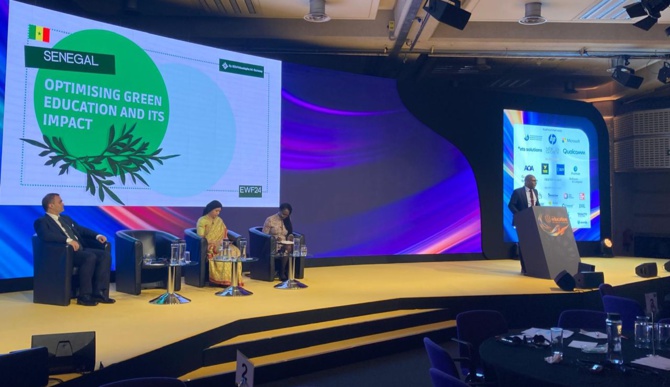 Moustapha Guirassy, Ministre de l’Education nationale, au Forum mondial pour l'Education, Londres 2024 Moustapha Guirassy, Ministre de l’Education nationale, au Forum mondial pour l'Education, Londres 2024