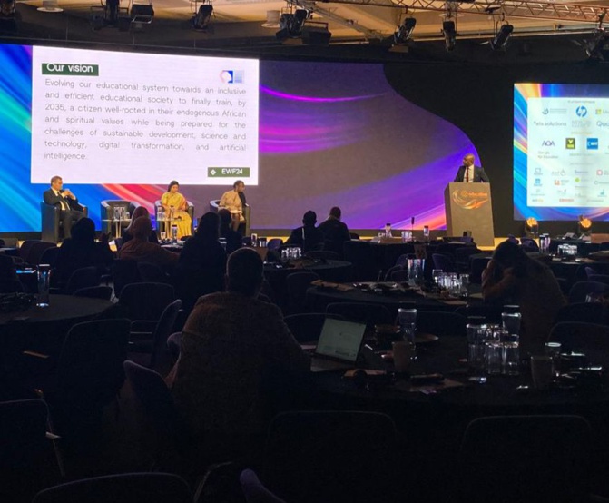 Moustapha Guirassy, Ministre de l’Education nationale, au Forum mondial pour l'Education, Londres 2024 Moustapha Guirassy, Ministre de l’Education nationale, au Forum mondial pour l'Education, Londres 2024