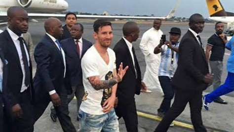 La visite polémique de Messi au Gabon