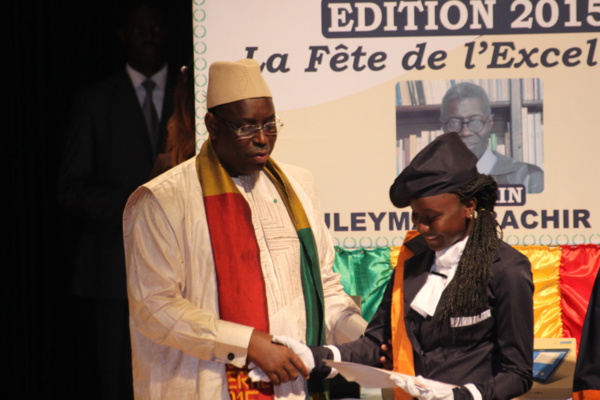 Photos - Concours général 2015 : Haby Kâ, meilleure élève du Sénégal
