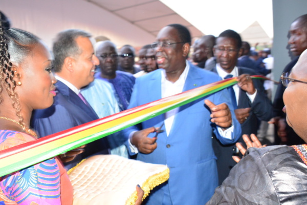 Hébergement des étudiants : Macky Sall annonce un programme de 10 000 lits pour les étudiants du Sénégal
