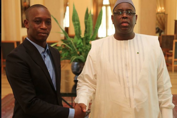 Mamadou Thiam : "Le Président Macky Sall n'est pas affecté par les jets de pierre"