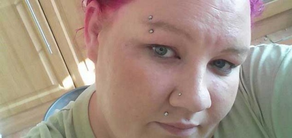 Cette maman de 26 ans devient aveugle après avoir bu… près de 28 cannettes de Red Bull en une journée!