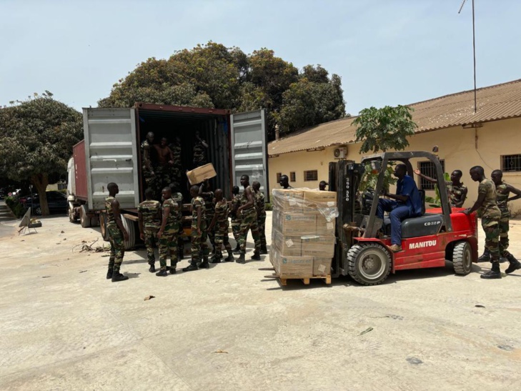 Photos+ Video/ Un acte de générosité humanitaire: APROFEV soutient l'Hôpital Militaire de Ouakam
