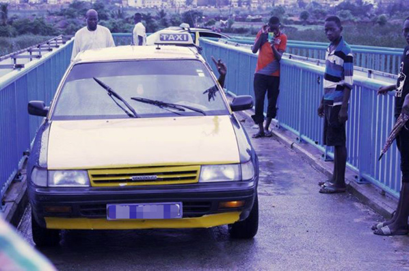 Taxis empruntant la passerelle de l’autoroute : Un chauffeur arrêté et placé en garde-à-vue au Commissariat central de Dakar