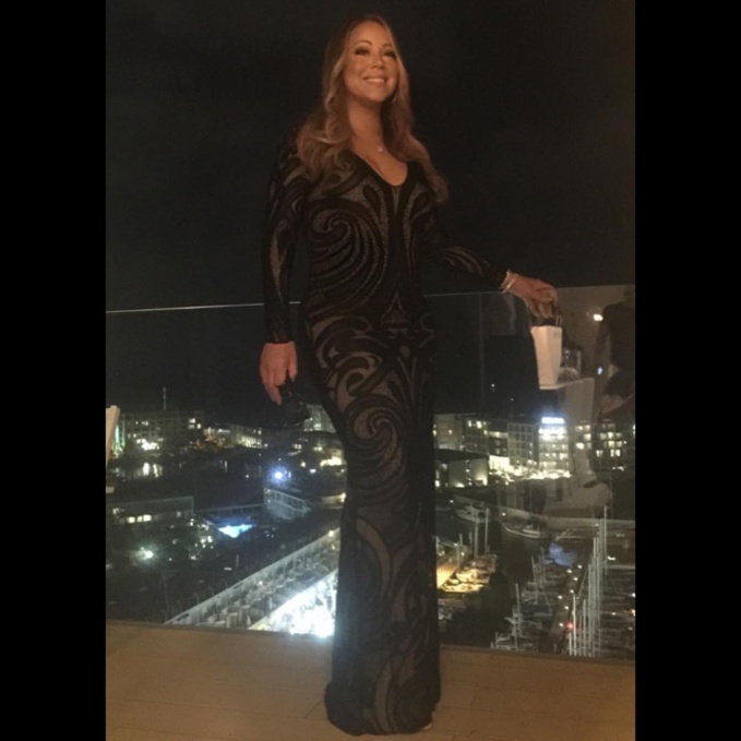 Mariah Carey : robe glamour des grands soirs pour son tout premier concert en Israël !