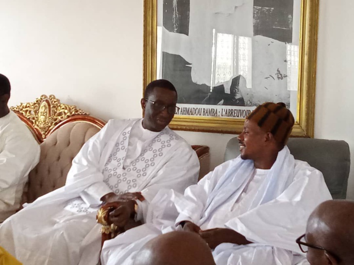 Photos/ Touba : L'ancien PM Amadou Ba reçu par Serigne Mountakha et Serigne Bass Abdou Khadre Photos/ Touba : L'ancien PM Amadou Ba reçu par Serigne Mountakha et Serigne Bass Abdou Khadre
