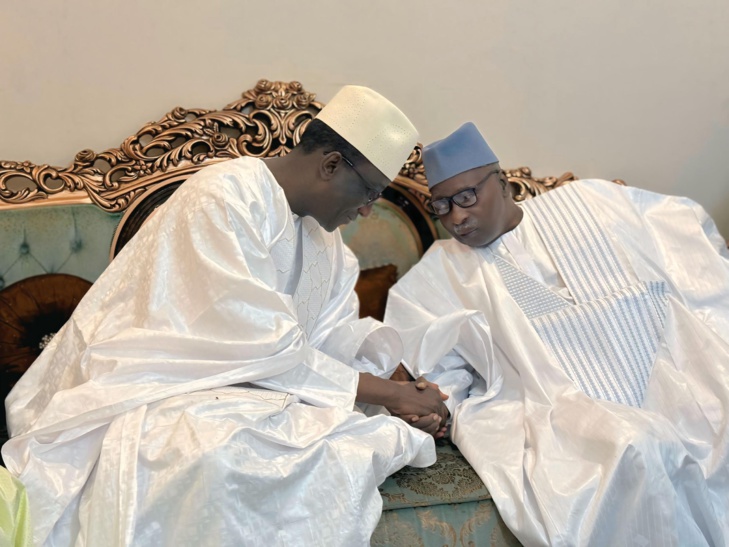 Photos / Ziar à Tivaouane : Amadou Bâ chez le Khalife général des Tidianes, Serigne Babacar Sy Photos / Ziar à Tivaouane : Amadou Bâ chez le Khalife général des Tidianes, Serigne Babacar Sy