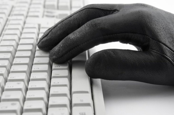 Fraude sur les appels internationaux : La Police démantèle un réseau de trafiquants à Gueule Tapée