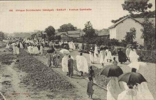 Carte postale : Avenue Gambetta