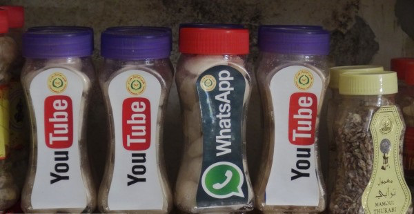 “Seur bu tass, Koumayeteul, Pobarou minuit, Sauce Kani, Viber, Youtube, Wokhalma, dinama nekh, whatsApp, Samedi soir… » : Ces "thiouraye" pour dresser la gente masculine